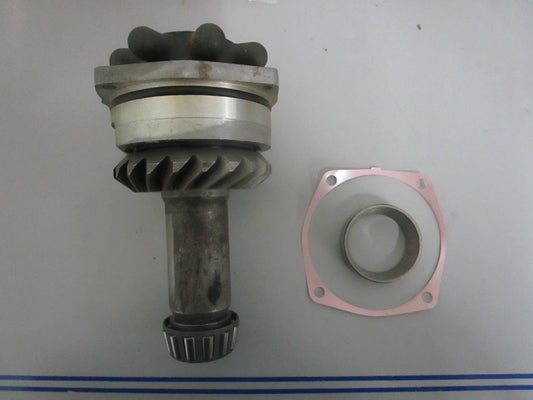 NEW OEM 980754 0980754 OMC Johnson Evinrude Ball Gear & Shaft Assy 0820