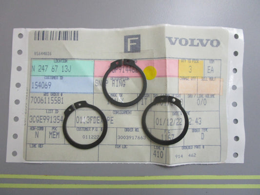 *NEW OEM* (LOT OF 3) 0810 Volvo Penta Snap Ring 914462