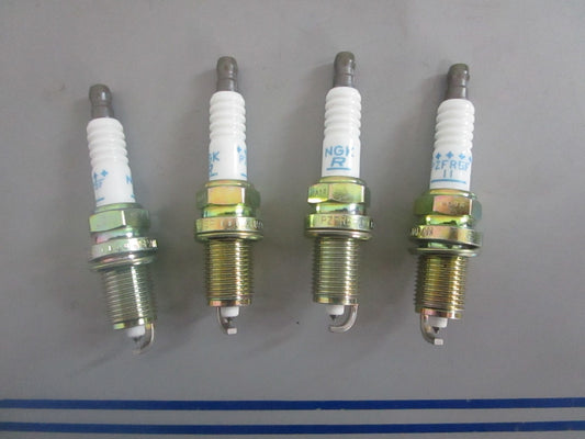 *NEW OEM* (LOT OF 4) 0820 NGK Spark Plug PZFR5F-11