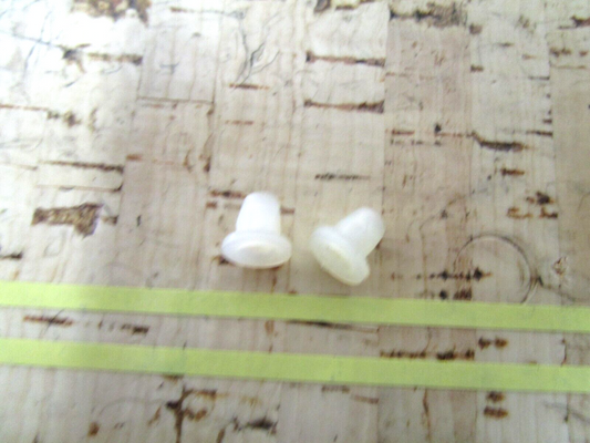 *NEW OEM* (LOT OF 2) 0720 OMC Johnson Evinrude Retainer 204708 0204708