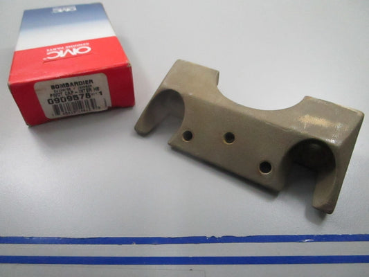 *NEW OEM* 0810 OMC Johnson Evinrude Pivot Cap 909578 0909578