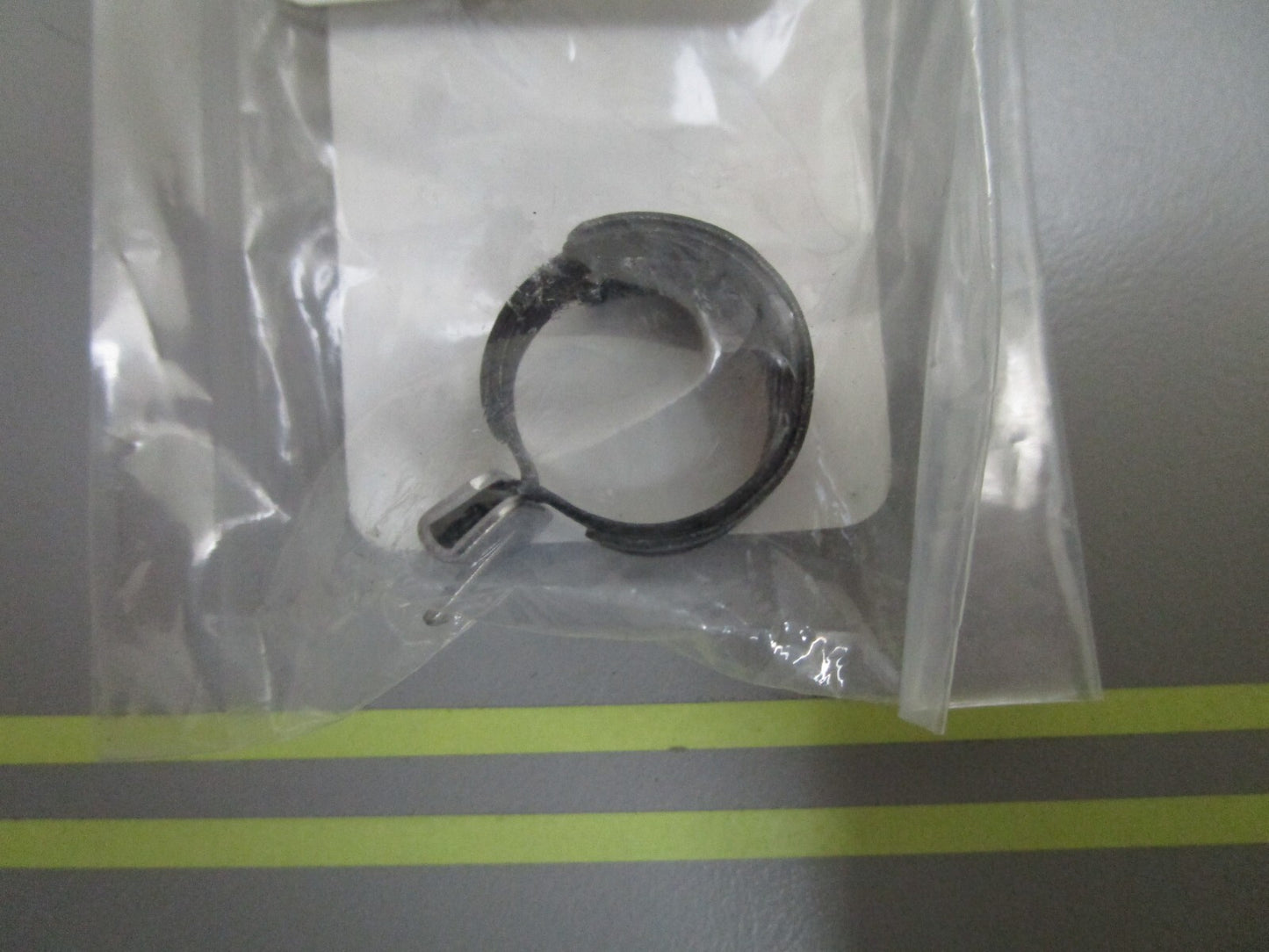 *NEW OEM* 0810 Yamaha Clip 90467-120A7-00