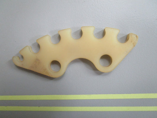 *NEW OEM* 0820 OMC Johnson Evinrude Retainer 307792 0307792