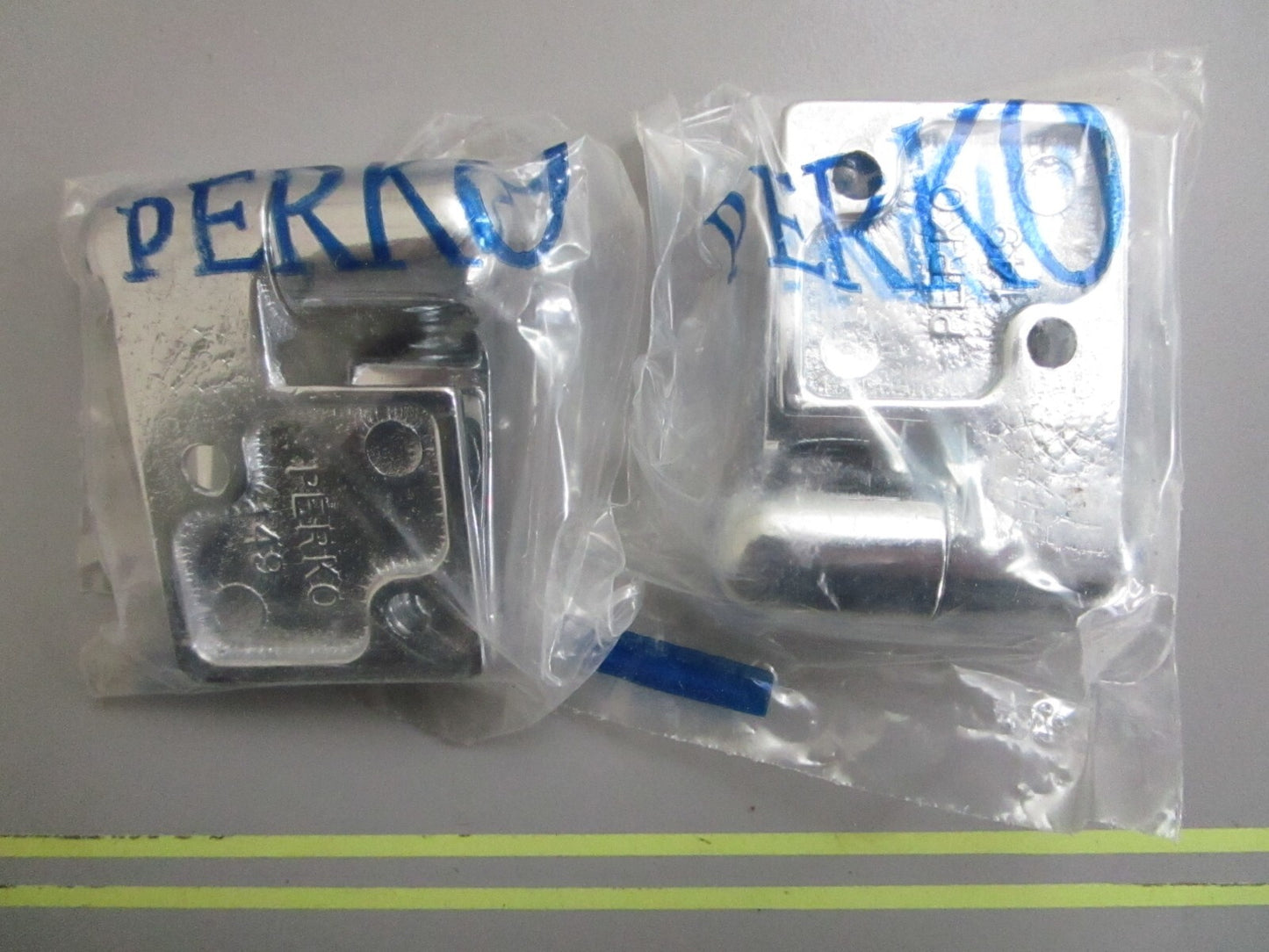 *NEW* 0820 Perko Chrome Plated Pull-Out Hinges 149