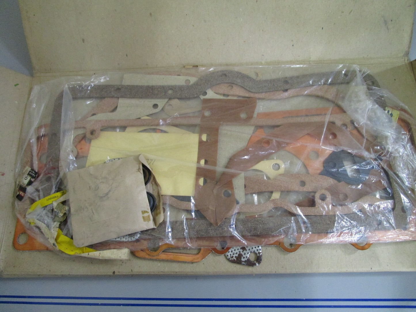 *NEW* 0820 David Brown Gasket Set 961000