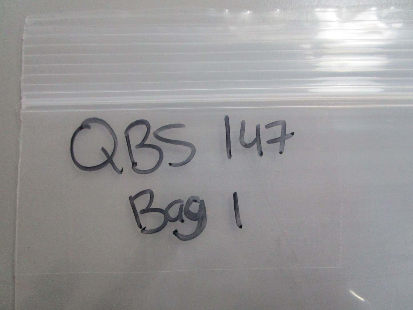 *NEW OEM* 0770 OMC Johnson Evinrude Set Screw 324967 0324967