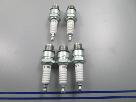 *NEW* (LOT OF 5) 0810 NGK Spark Plug BUHX