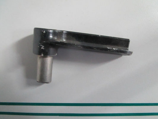 NEW OEM 663-42815-02-98 83026M Yamaha Mariner Clamp Lever 0820