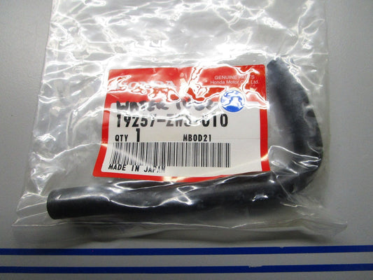 *NEW OEM* 0720 Honda Water Tube 19257-ZW5-010