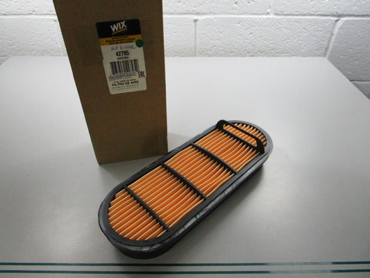 NEW 42795 WIX Air Filter 0810