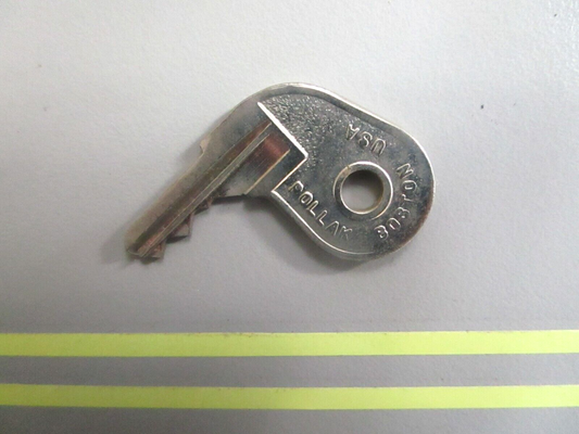 *NEW OEM* 0750 OMC Johnson Evinrude IGNITION KEY (73-31) 501795 0501795