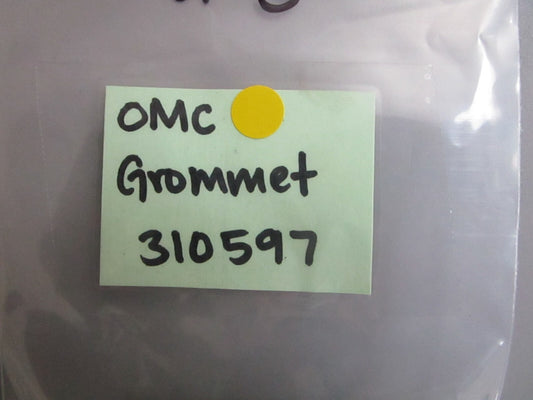 *NEW OEM* (LOT OF 3) 0810 OMC Johnson Evinrude Grommet 310597 0310597