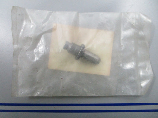 *NEW OEM* 0810 Honda Valve Guide 12021-365-300