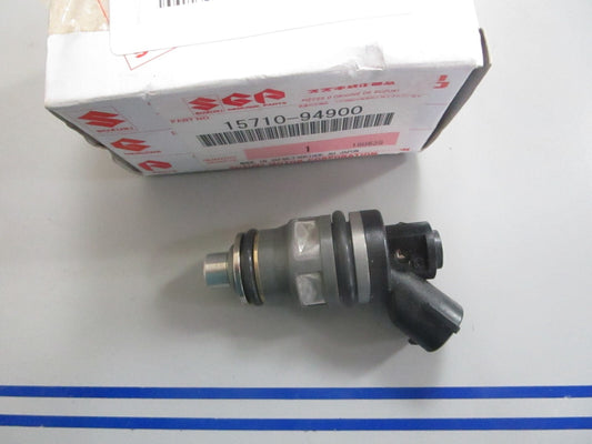 *NEW OEM* 0820 Suzuki Fuel Injector 15710-94900