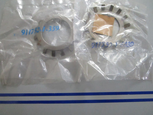 *NEW OEM* (LOT OF 2) 0810 OMC Johnson Evinrude Retainer 911752 0911752