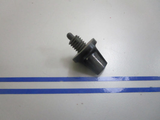 *NEW OEM* 0810 OMC Johnson Evinrude Throttle Friction Knob 309060 0309060