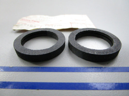 NEW OEM (LOT OF 2) 831622 Volvo Penta Seal 0810