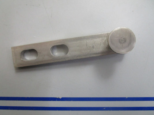 *NEW OEM* 0810 OMC Johnson Evinrude Hook 397630 0397630