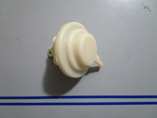 *NEW* 0810 Napa Vacuum Choke Pull-Off 2-4803