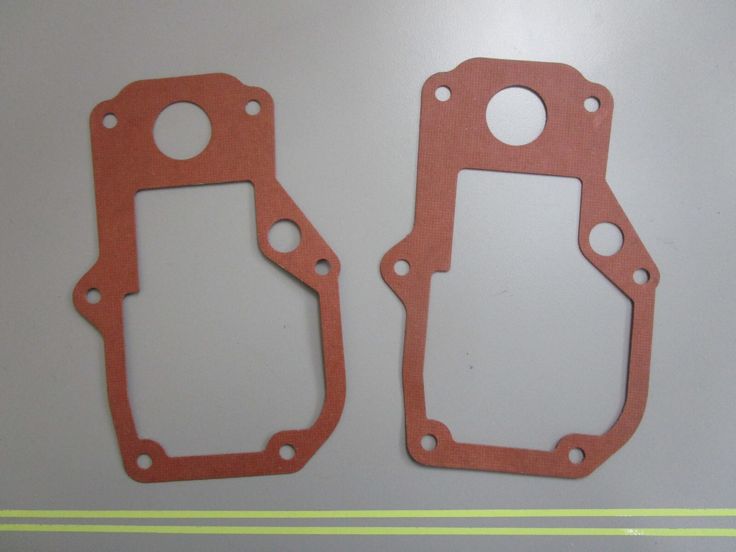 *NEW OEM* (LOT OF 2) 0810 OMC Johnson Evinrude Gasket 183279 0183279