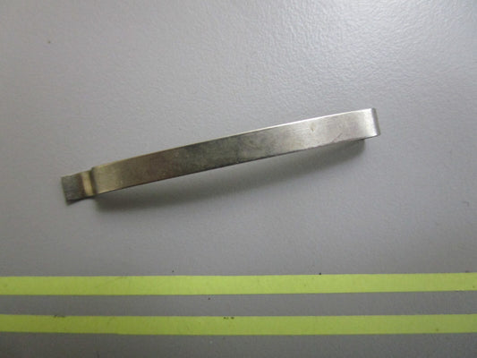 *NEW OEM* 0810 OMC Johnson Evinrude Spring Clip 312482 0312482