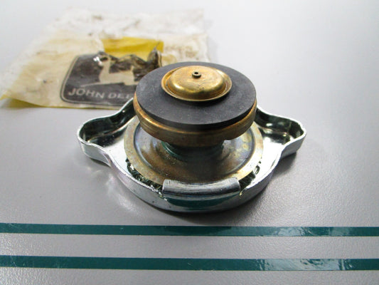 NEW OEM AM102893 John Deere Radiator Filler Cap 0810