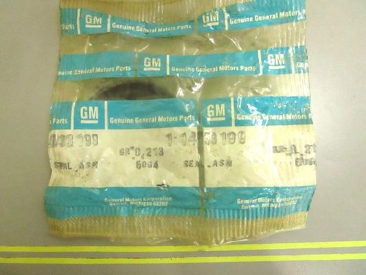 *NEW* 0750 General Motor SEAL 14033199
