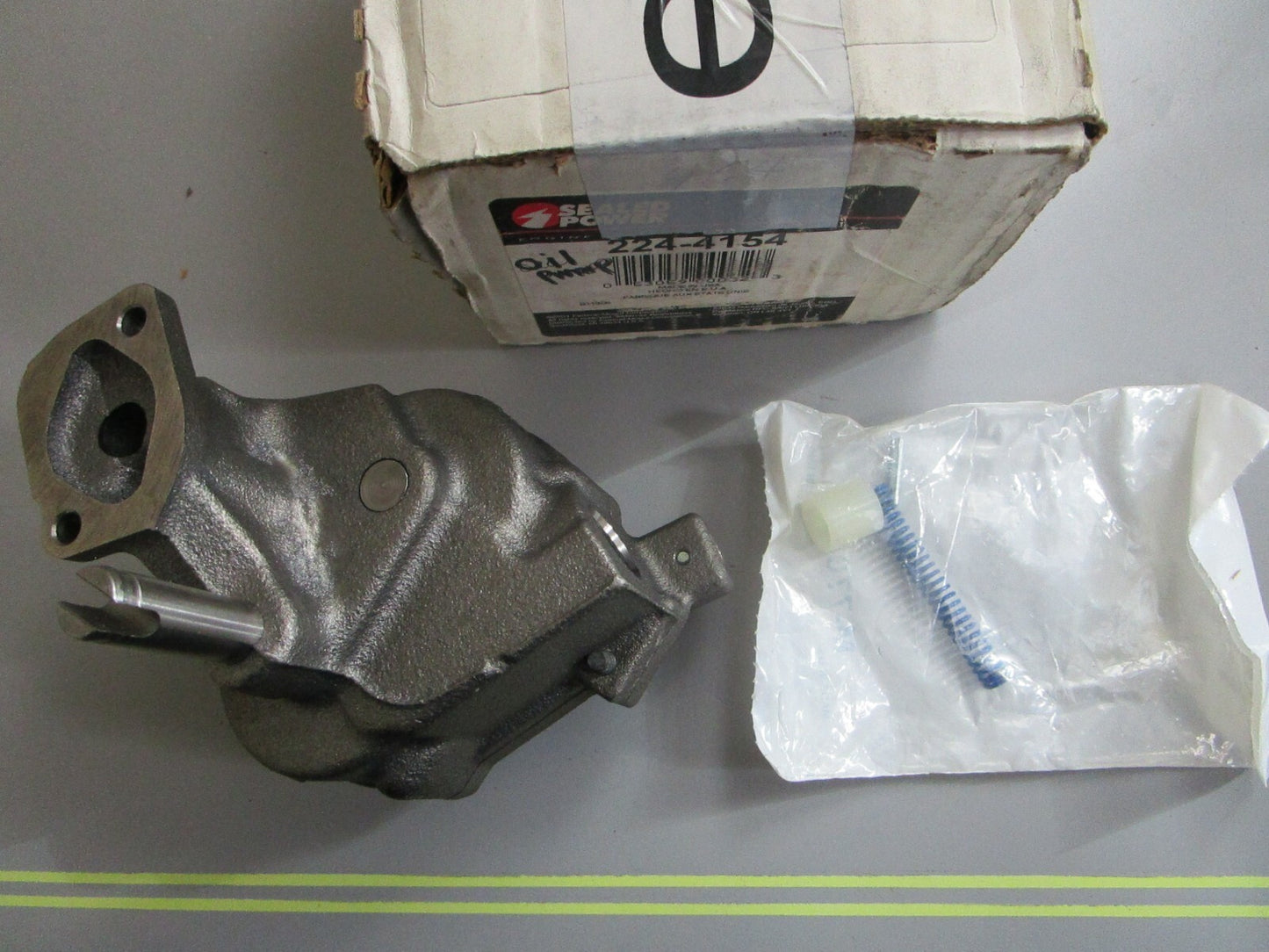 *NEW* 0820 Sealed Power Oil Pump 224-4154