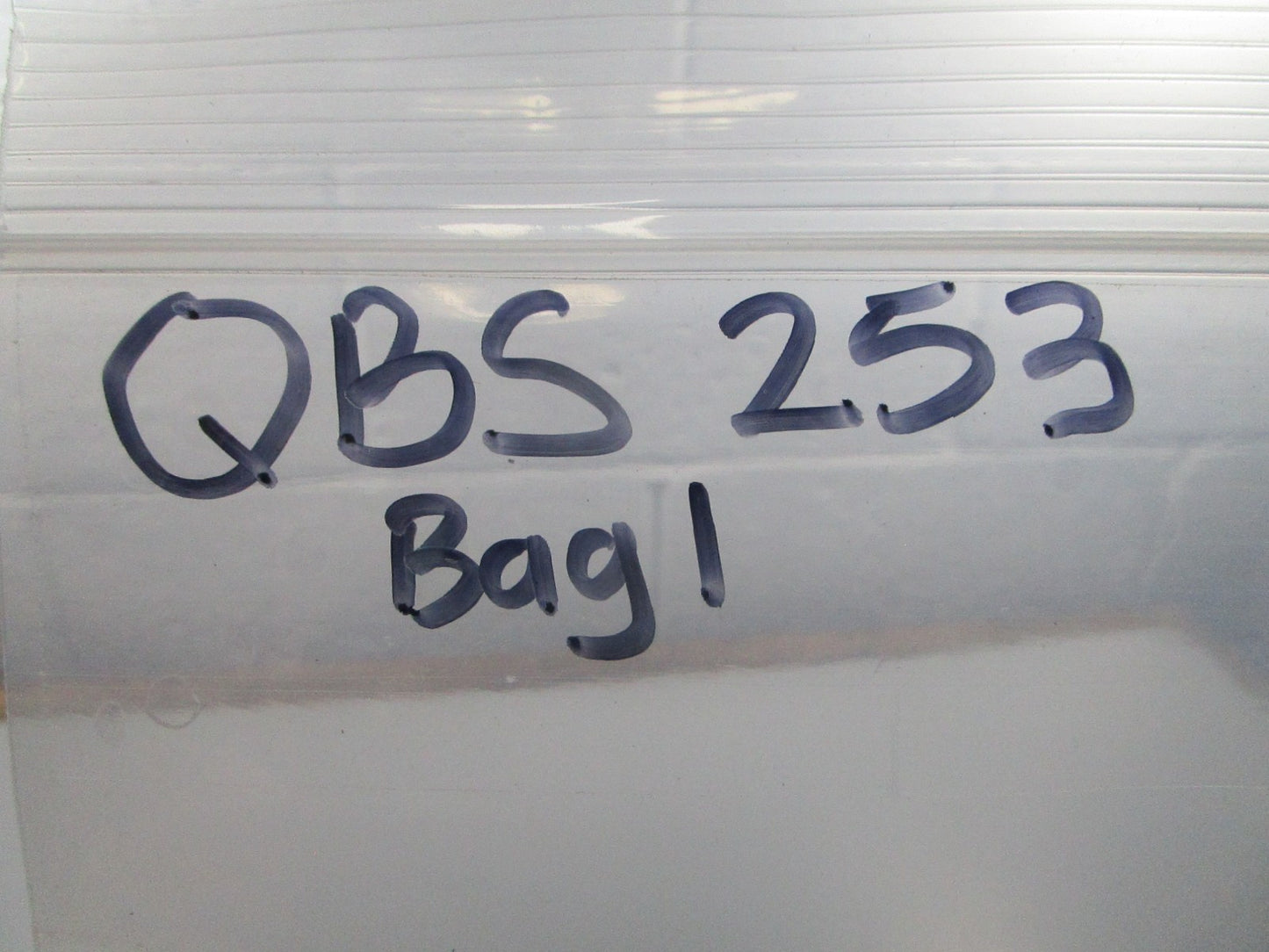 *NEW OEM* 0810 Harley Davidson Bolt 3471