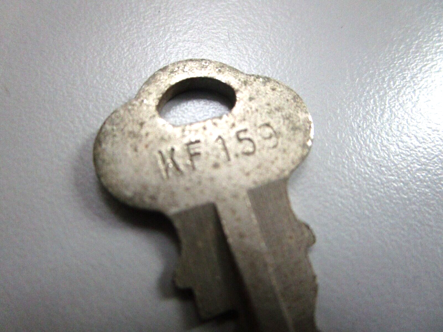 *NEW OEM* 0750 OMC Johnson Evinrude IGNITION KEY (KF159) 501674 0501674