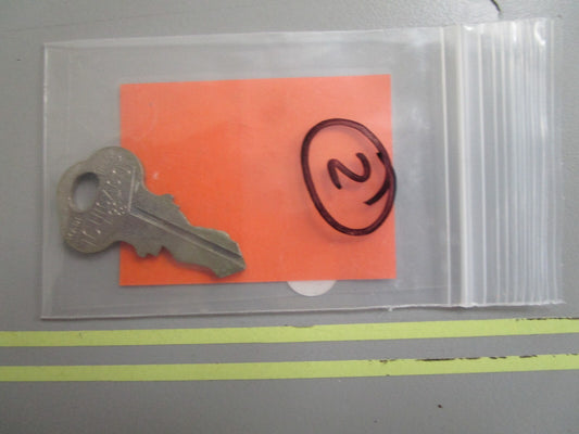 *NEW OEM* 0810 OMC Johnson Evinrude Ignition Key KF98 501613 0501613