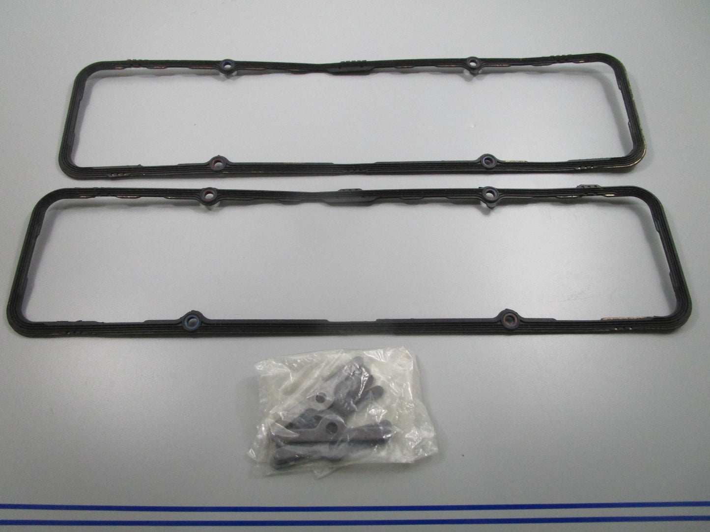 *NEW* 0810 Fel-Pro Valve Cover Set VS 12869 T