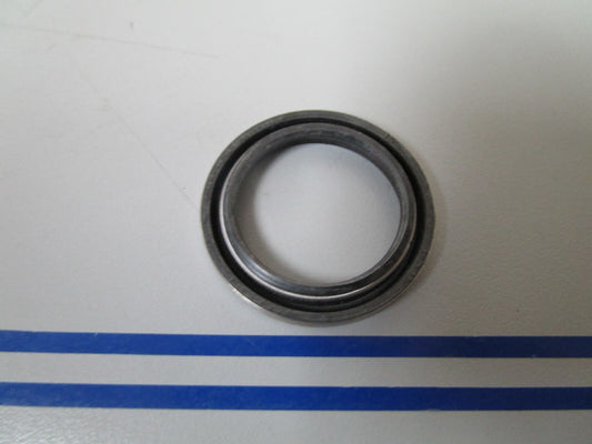 *NEW OEM* 0720 OMC Johnson Evinrude Seal 911788 0911788