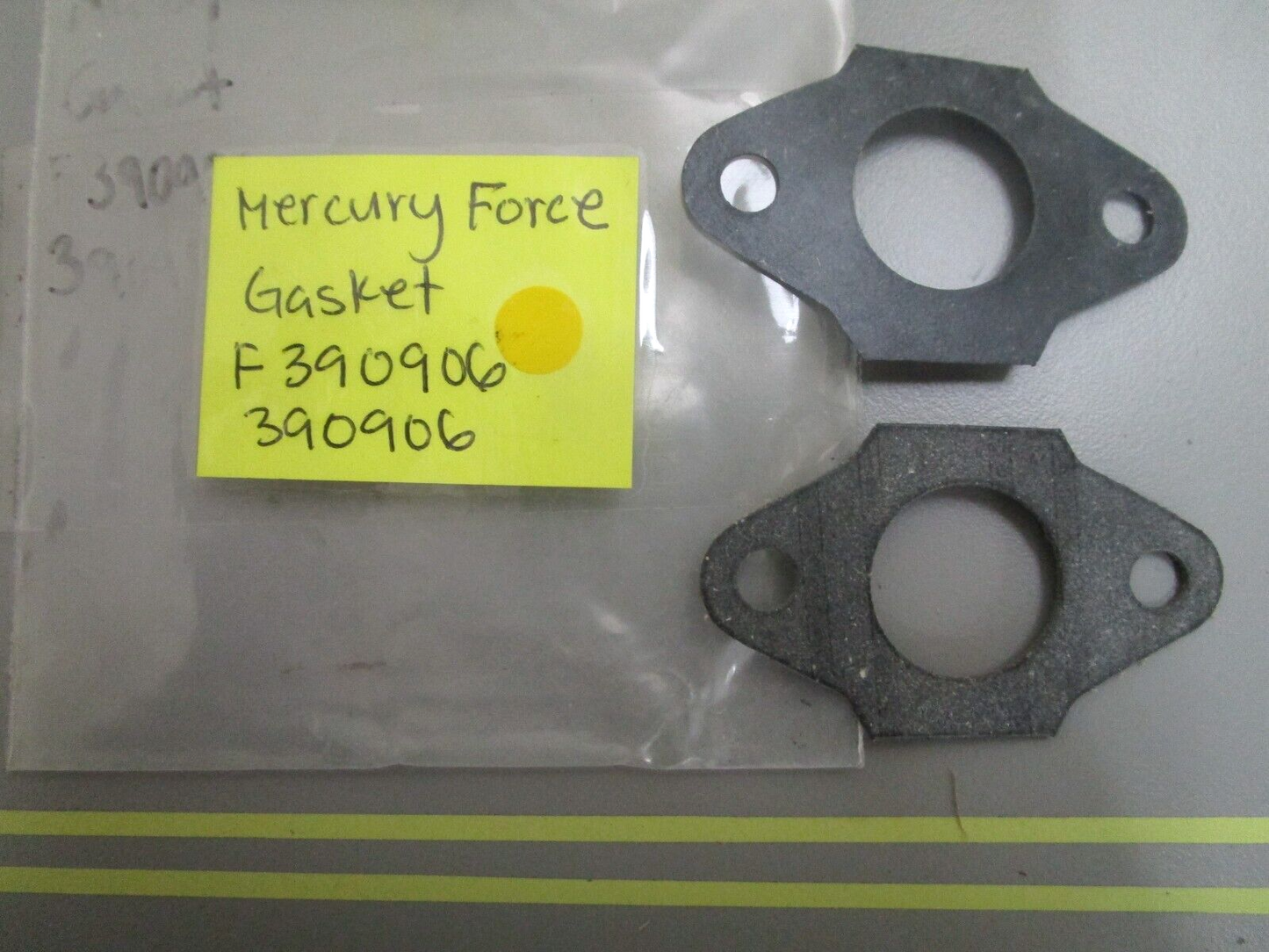 *NEW OEM* (LOT OF 2) 0810 Mercury Force Gasket F390906 390906