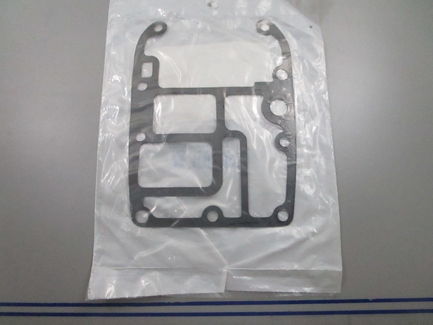 *NEW OEM* 0810 OMC Johnson Evinrude Powerhead Adapter Gasket 351018 0351018