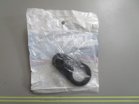 *NEW OEM* 0810 OMC Johnson Evinrude Grommet 353690 0353690