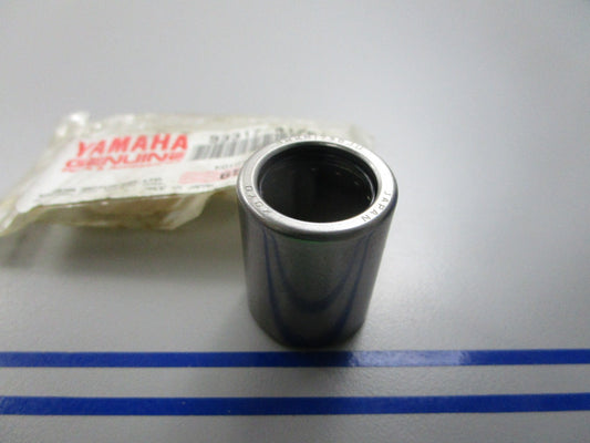 NEW OEM 93317-41761-00 Yamaha Bearing 0810