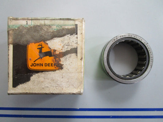 *NEW OEM* 0820 John Deere Spacer R72288