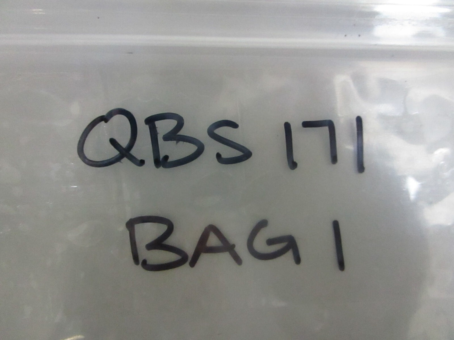 *NEW OEM* (LOT OF 3) 0810 Mercury Quicksilver Screw 10-812618