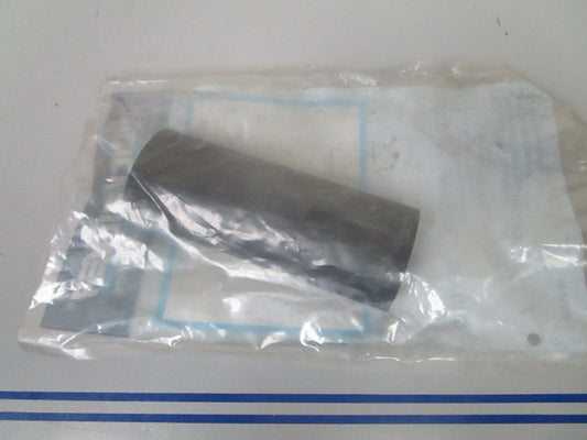 *NEW OEM* 0810 Mercury Quicksilver Sleeve 877538-1