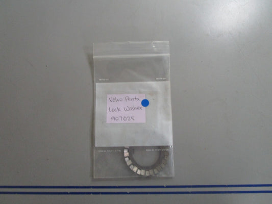 *NEW OEM* (LOT OF 2) 0720 Volvo Penta Lock Washer 907025