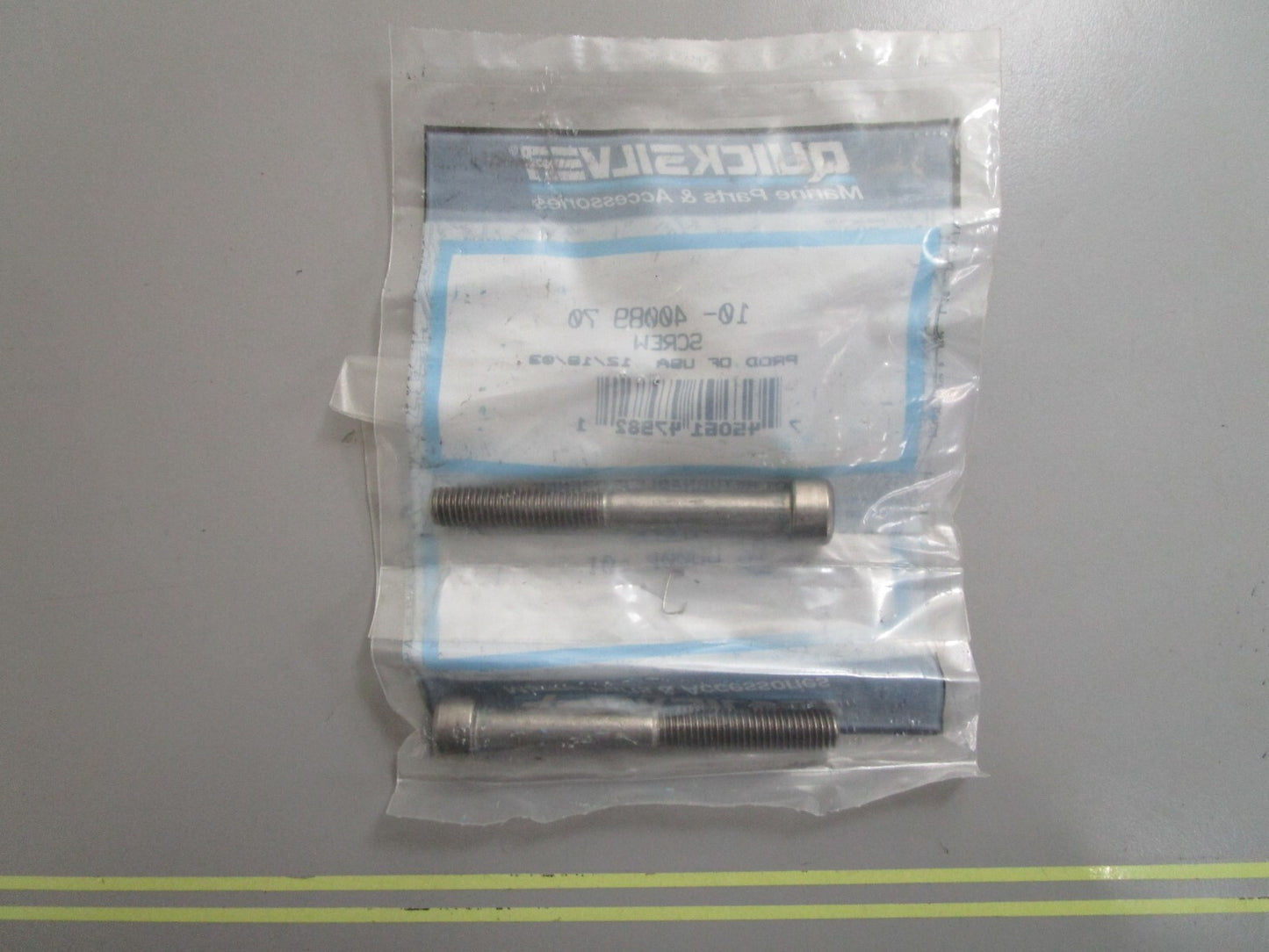 *NEW OEM* (LOT OF 2) 0770 Mercury Quicksilver Screw 10-4008970