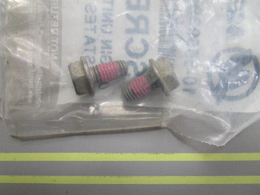 *NEW OEM* (LOT OF 2) 0810 Mercury Quicksilver Screw 10-855939 12