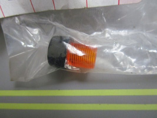 *NEW OEM* 0810 Volvo Penta Lens 827766