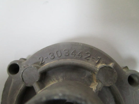 NEW OEM 303442 0303442 OMC Johnson Evinrude Impeller Housing & Plate 0720