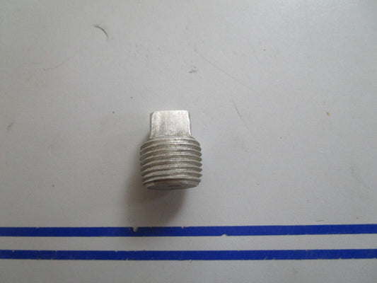 *NEW OEM* 0770 OMC Johnson Evinrude Plug 328109 0328109