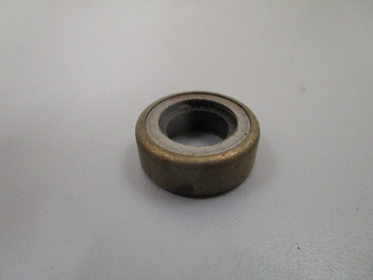 *NEW OEM* 0810 OMC Johnson Evinrude Oil Seal 303345 0303345