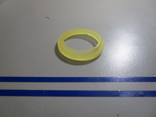 *NEW OEM* 0810 OMC Johnson Evinrude Rod Wiper 908975 0908975