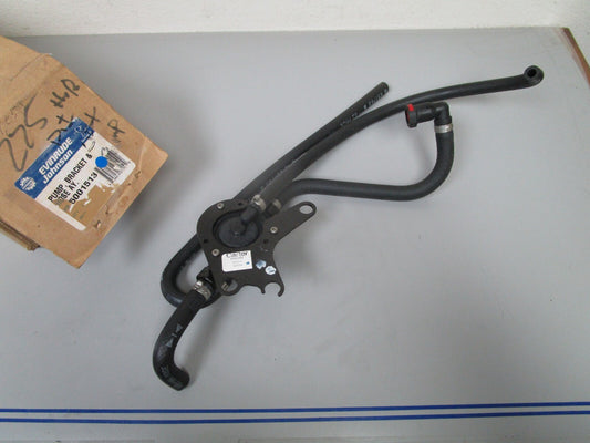 *NEW OEM* 0720 OMC Johnson Evinrude Pump Bracket & Hose Assembly 5001513