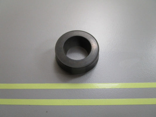 *NEW OEM* 0810 Volvo Penta Rubber Collar 809930